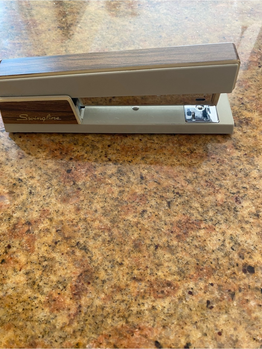 Swingline Vintage 767 Beige & Wood Stapler